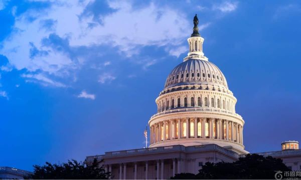 特朗普与加密货币关系紧张，民主党推动修改《天才法案》