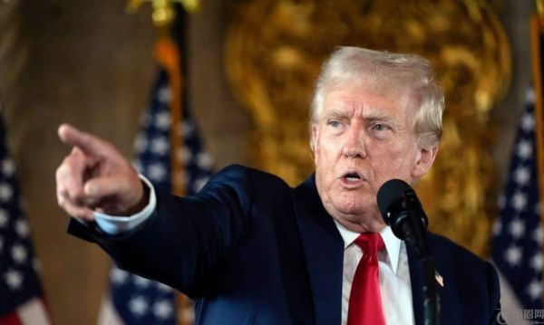 特朗普的表情包币晚宴吸引了亿万富翁、篮球明星，但也招致了猛烈的批评