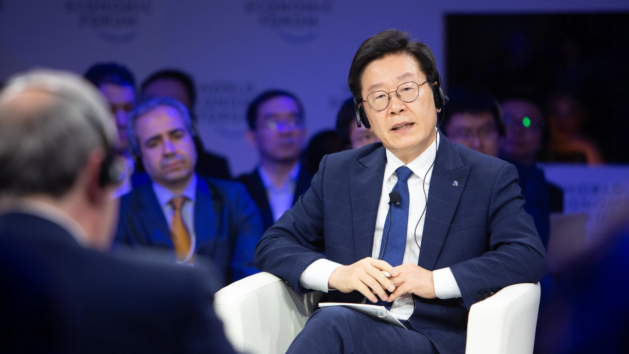 韩国领先的总统候选人希望在美国关税协议上获得更多时间