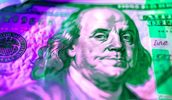 银行故障导致工资发放流程中断，1700 万美元被错误地发送给 9,238 名美国人