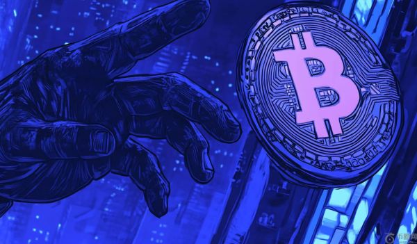 凯西·伍德表示，比特币暗示市场结构风险，预计比特币兑黄金将保持上涨趋势