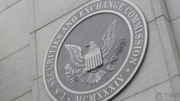 SEC专员反对对DeFi的过度监管，维护美国核心价值观。