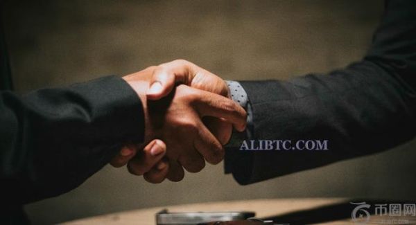 伊朗与以色列报道停火后，比特币价格突破10.6万美元