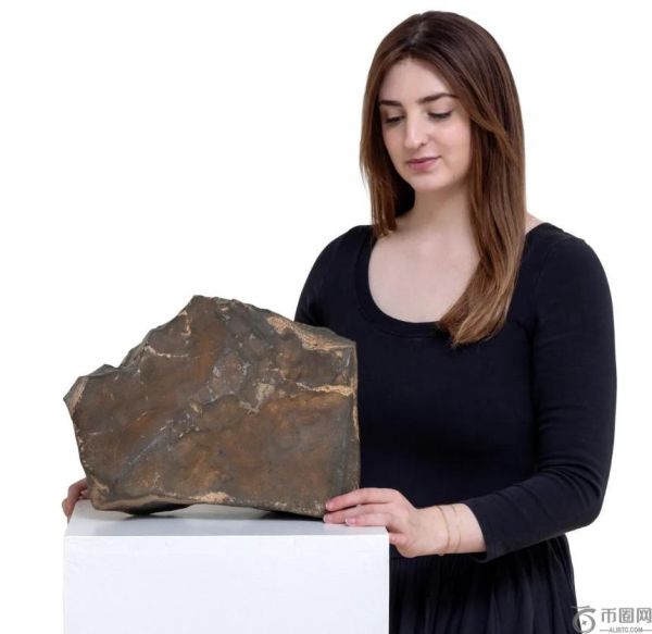 苏富比将拍卖价值数百万美元的火星陨石，支持比特币支付