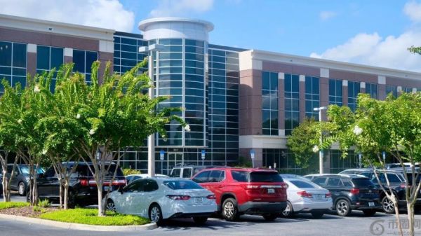 我去了中国亿万富翁孙宇晨在佛罗里达州的 Tron 办公室——以下是我发现的东西