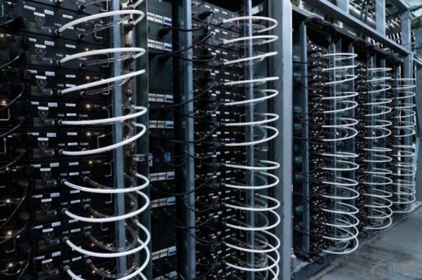 特朗普家族关联比特币矿企豪掷3.14亿美元采购中国芯片